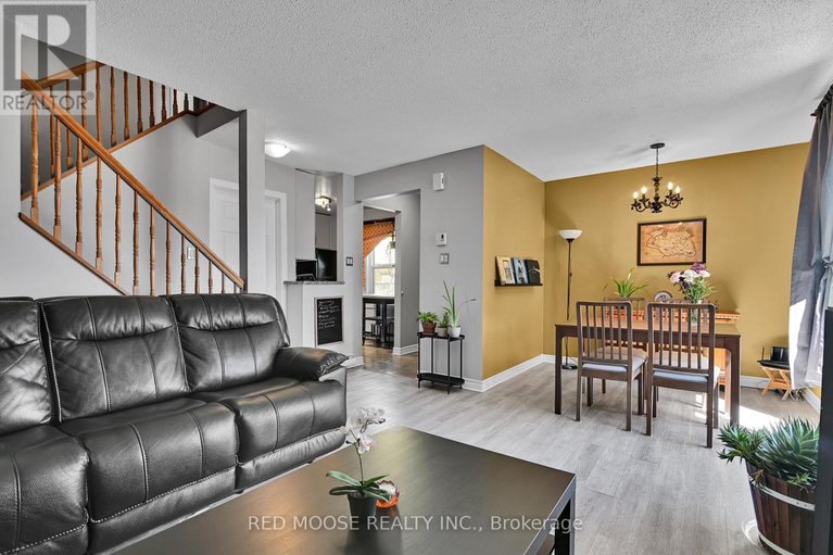 29636677/18-1250-mcwatters-road/queensway-terrace-southridgeview/ottawa/ontario/K2C3P5_15