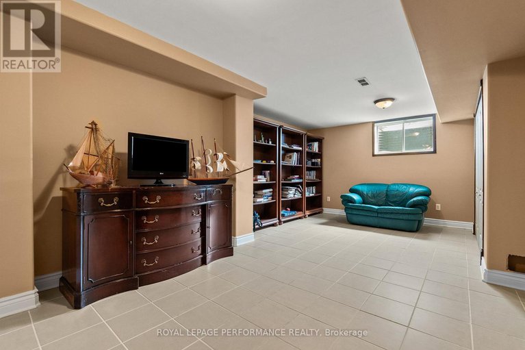 29443376/2091-ricardo-street/avalon-east/ottawa/ontario/K4A4K8_73