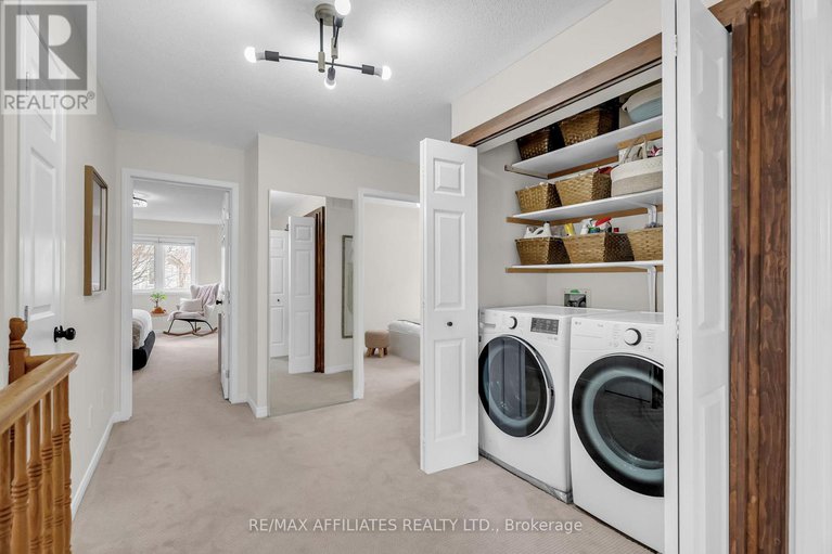 28425809/34-catterick-crescent/morgans-grantsouth-march/ottawa/ontario/K2K3M5_23