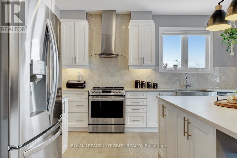 29416523/129-reliance-ridge/emerald-meadowstrailwest/ottawa/ontario/K2V0R3_10