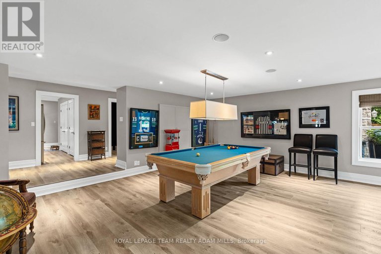 28557941/2330-summerside-drive/manotick-east-to-manotick-station/ottawa/ontario/K4M1B4_17