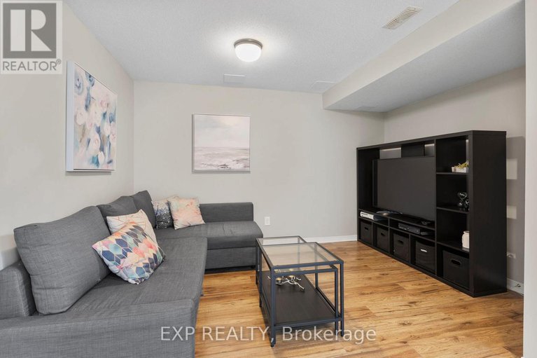 28582296/225-kincardine-drive/glencairnhazeldean/ottawa/ontario/K2V1C5_21