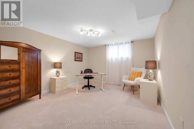 29633386/831-scala-avenue/notting-hillsummerside/ottawa/ontario/K4A4M2_42