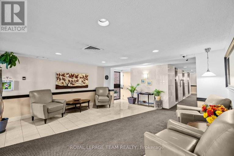 29430600/404-1505-baseline-road/copeland-park/ottawa/ontario/K2C3L4_2