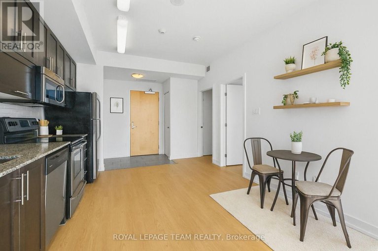 28828873/2408-179-metcalfe-street/ottawa-centre/ottawa/ontario/K2P1P7_19