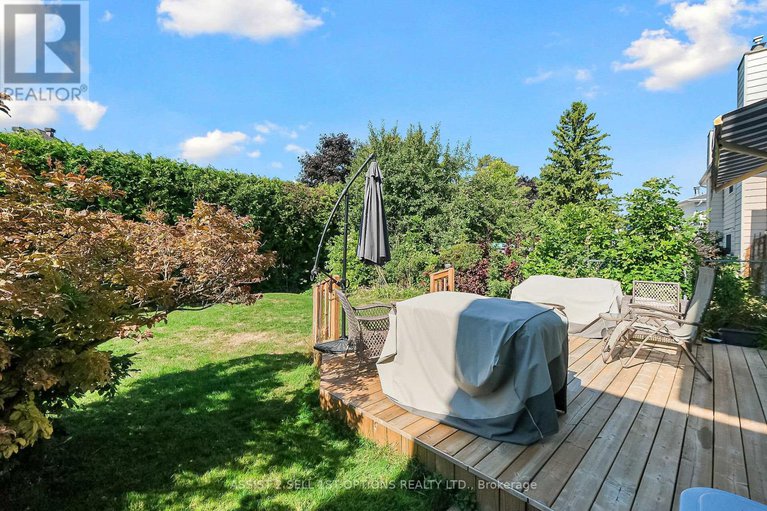 28876727/20-colfax-street/craig-henrywoodvale/ottawa/ontario/K2G0W5_32