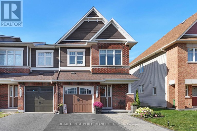 28987499/243-silvermoon-crescent/avalon-east/ottawa/ontario/K4A0P8_1