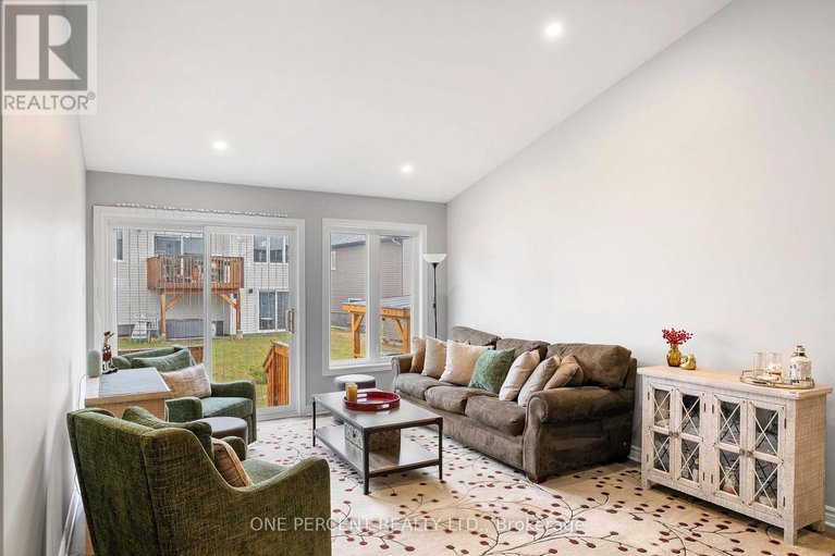 29606021/15-yade-road/arnprior/arnprior/ontario/K1S0K1_12