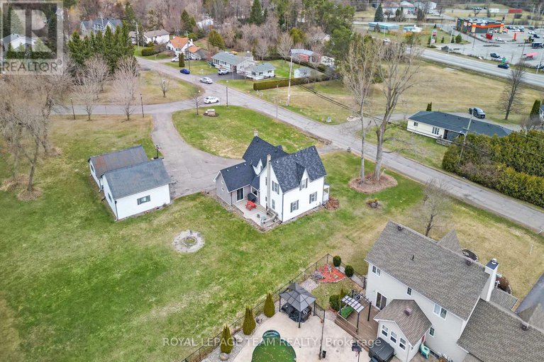 28403299/1456-meadow-drive/greely/ottawa/ontario/K4P1B1_46
