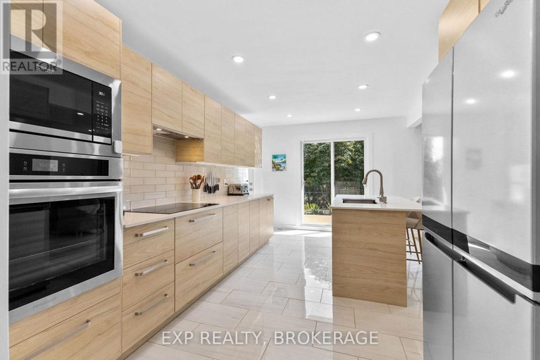 29279795/1502-farnsworth-avenue/alta-vista/ottawa/ontario/K1H7C3_16