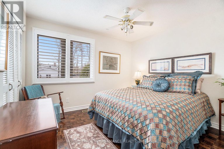 28747368/14-riverbrook-road/arlington-woods/ottawa/ontario/K2H7W6_32