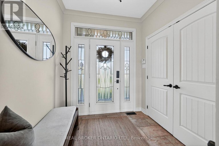 29670697/12-penny-lane/long-sault/south-stormont/ontario/K0C1P0_5