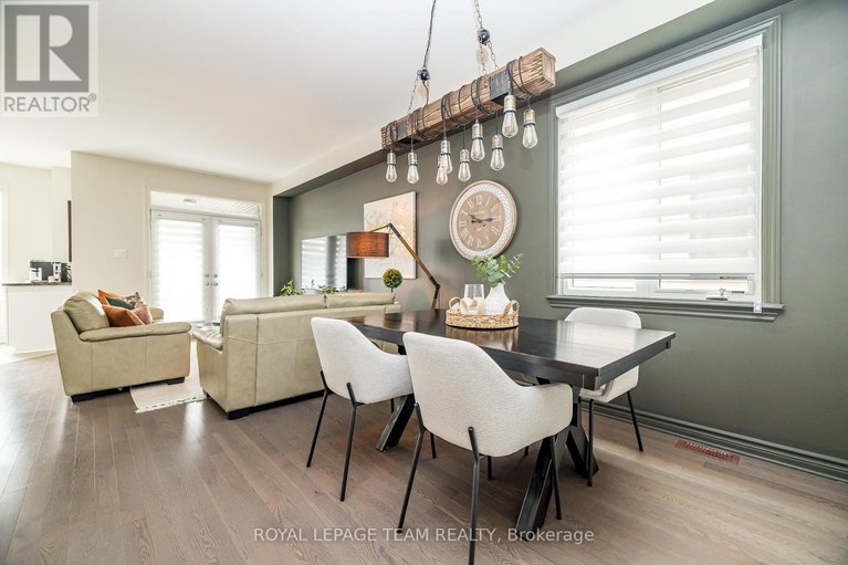 28349259/80-stockholm-private/riverside-southgloucester-glen/ottawa/ontario/K4M0G9_11