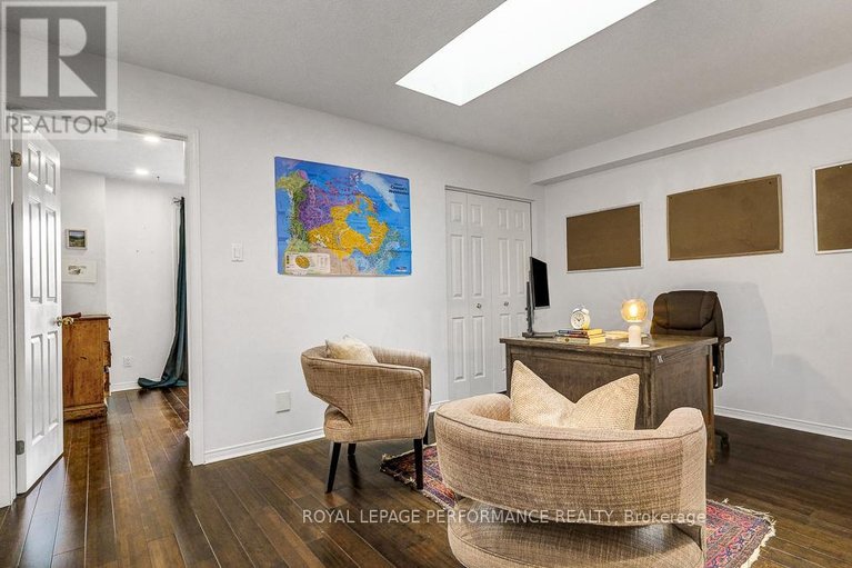 29619471/2d-4-columbus-avenue/overbrook/ottawa/ontario/K1K1R3_32
