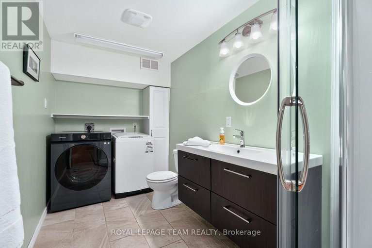 28798908/217-montfort-street/vanier/ottawa/ontario/K1L5P3_27
