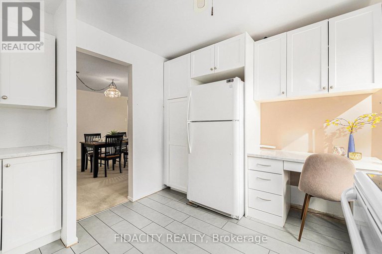 28384635/205-960-teron-road/beaverbrook/ottawa/ontario/K2K2B6_17