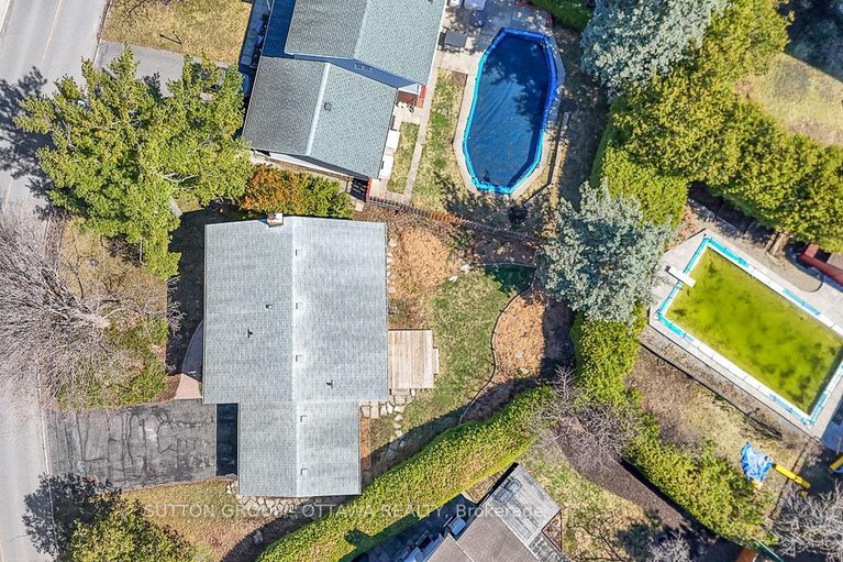 29636036/38-beaver-ridge/city-viewskylinefisher-heightsparkwood-hills/ottawa/ontario/K2E6C7_43