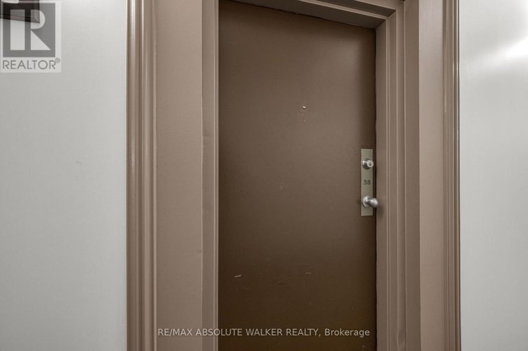 29599054/318-250-brittany-drive/viscount-alexander-park/ottawa/ontario/K1K4M1_2