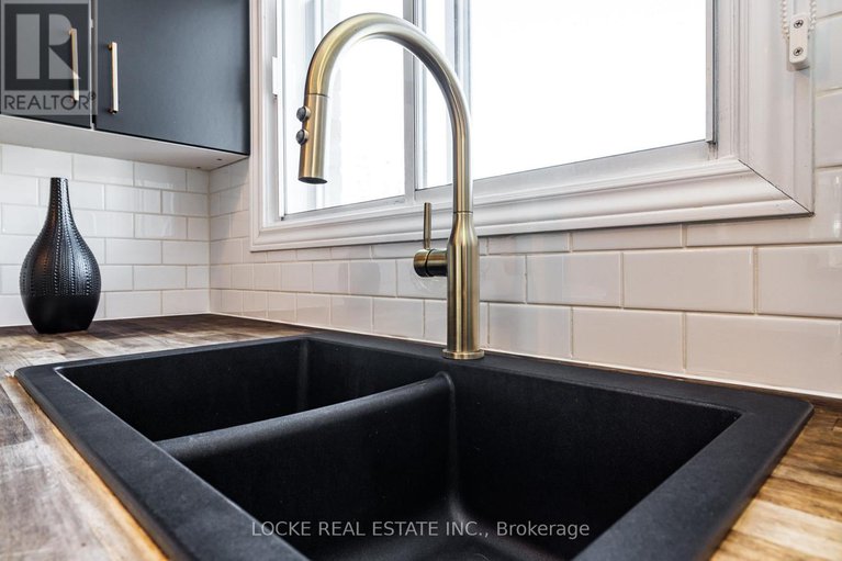 29364331/16-4036-eady-court/cyrville/ottawa/ontario/K1J8X6_10