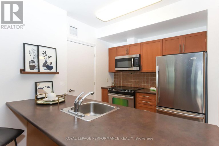 29219776/1107-234-rideau-street/sandy-hill/ottawa/ontario/K1N0A9_13