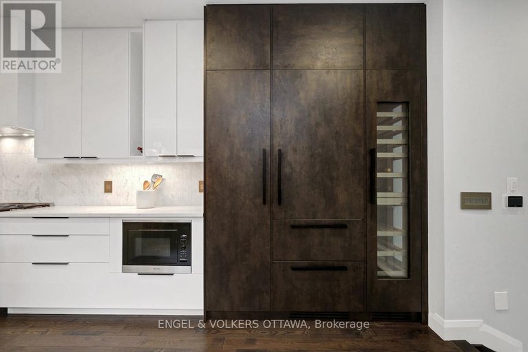 28934389/305-westhill-avenue/westborohampton-park/ottawa/ontario/K1Z7H7_17