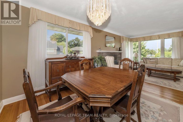 28624238/1830-kerr-avenue/mckellar-heights/ottawa/ontario/K2A1J3_12