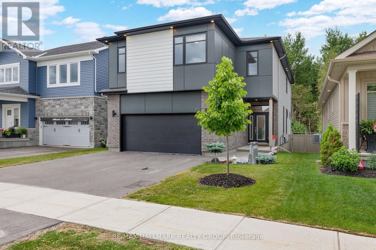28797630/215-blackhorse-drive/north-grenville-twp-kemptville-south/north-grenville/ontario/K0G1J0_1