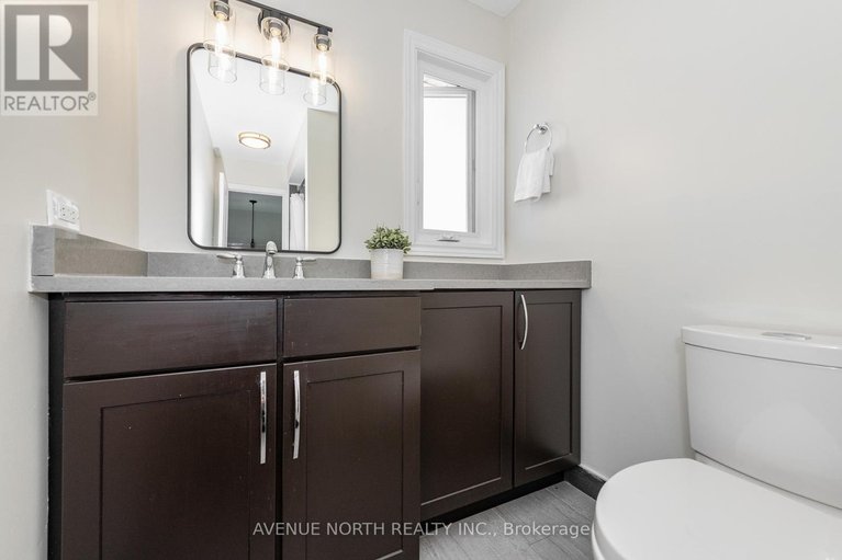 29648629/3028-courtyard-crescent/upper-hunt-club/ottawa/ontario/K1T3R7_28