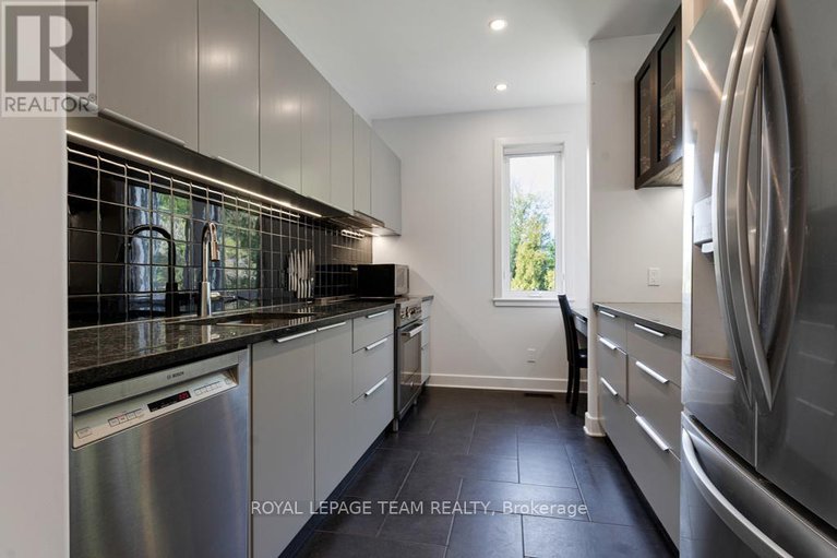 29144962/3-mary-street/north-grenville-twp-kemptville-south/north-grenville/ontario/K0G1B0_21