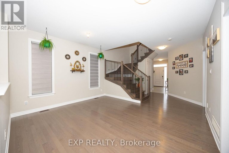 29457931/116-helen-rapp-way/blossom-parkkemp-parkfindlay-creek/ottawa/ontario/K1T0N4_18