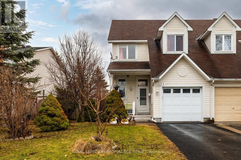 29622959/1893-hennessy-crescent/fallingbrookgardenway-south/ottawa/ontario/K4A3X8_2