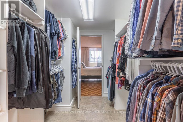 28761428/1401-160-george-street/lower-townbyward-market/ottawa/ontario/K1N9M2_35