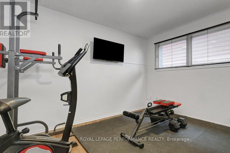 29674269/510-foxview-place/cfb-rockcliffe-and-area/ottawa/ontario/K1K4C4_22