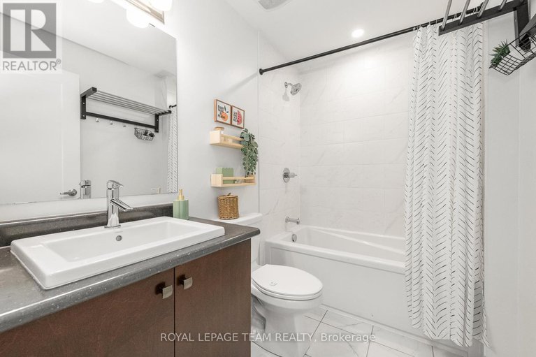 29186471/544-rioja-street/emerald-meadowstrailwest/ottawa/ontario/K2S0V8_33