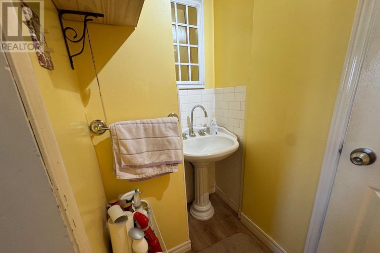 28637716/25-oak-street/lancaster/south-glengarry/ontario/K0C1N0_17