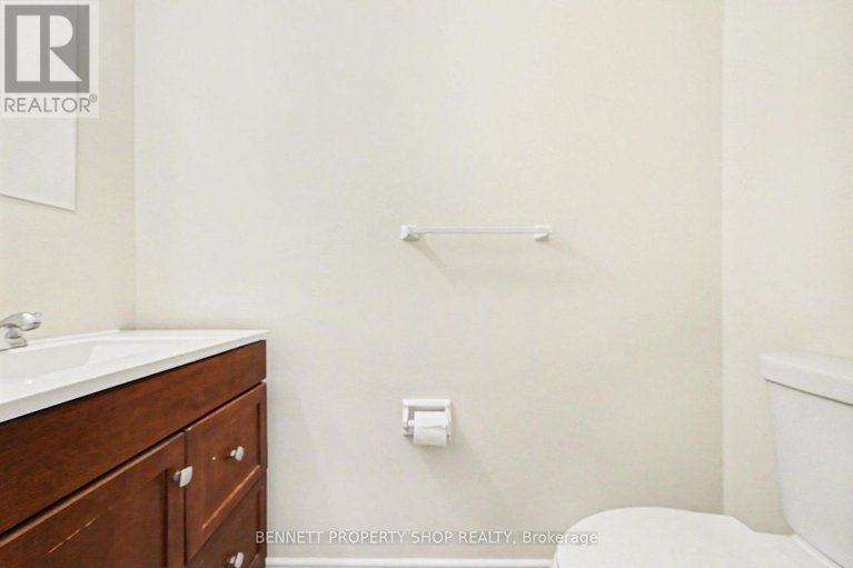 29322596/22-2570-southvale-crescent/sheffield-glenindustrial-park/ottawa/ontario/K1B5B7_9