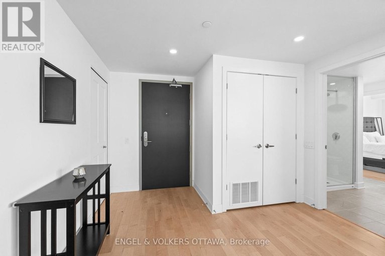 29318257/1802-180-george-street/lower-townbyward-market/ottawa/ontario/K1N0G8_5