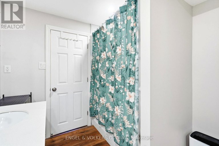 29360560/888-reaume-street/mississippi-mills-ramsay-twp/mississippi-mills/ontario/K0A1A0_28