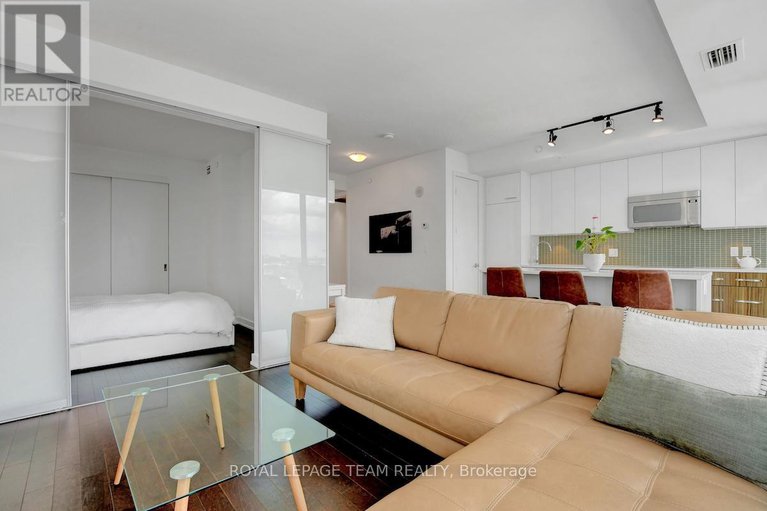 28681290/1410-111-champagne-avenue-s/west-centre-town/ottawa/ontario/K1S5V3_8