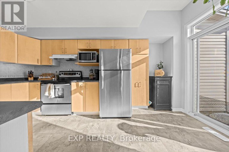 29323419/1507-demeter-street/fallingbrookgardenway-south/ottawa/ontario/K4A5C6_15