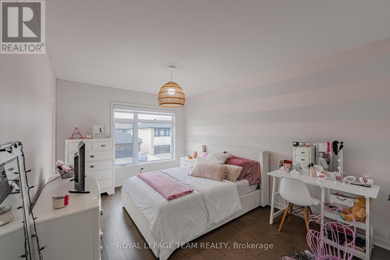 28358641/935-atrium-ridge/riverside-southgloucester-glen/ottawa/ontario/K4M0N9_41