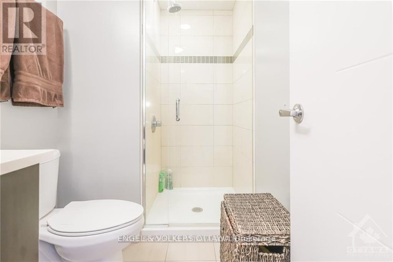 29498445/503-40-nepean-street/ottawa-centre/ottawa/ontario/K2P0X5_18