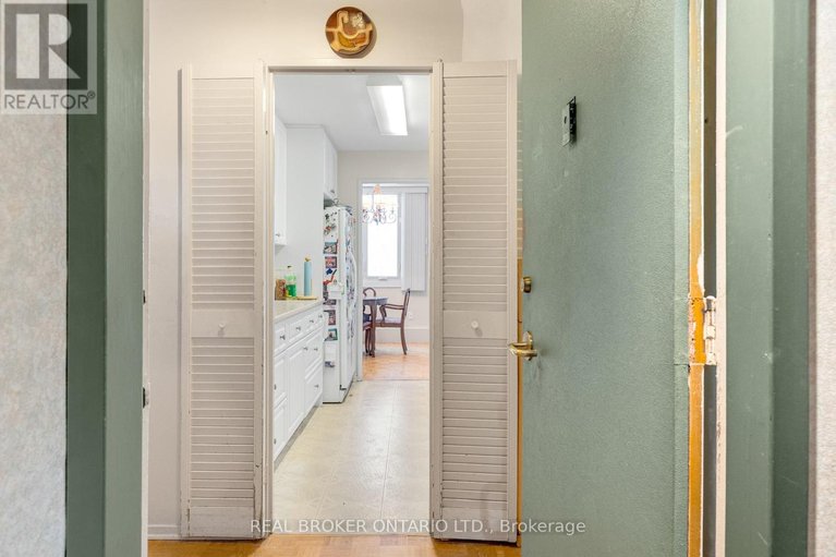 29599774/506-2625-regina-street/britannia/ottawa/ontario/K2B5W8_9