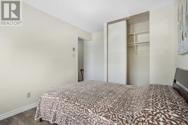 28258311/203-270-brittany-drive/viscount-alexander-park/ottawa/ontario/K1K4M3_17