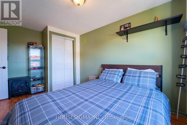 29046719/1767-bonaventure-terrace/convent-glen-south/ottawa/ontario/K1C1W6_18