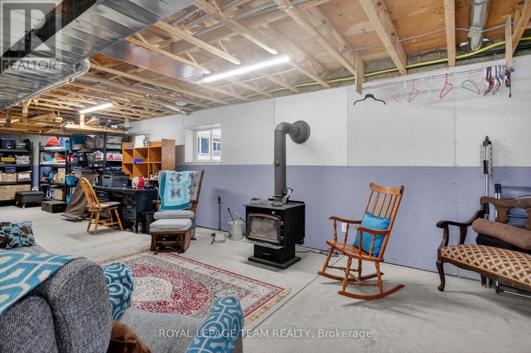 29639419/130-station-road/drummondnorth-elmsley-north-elmsley-twp/drummondnorth-elmsley/ontario/K7A4S4_21