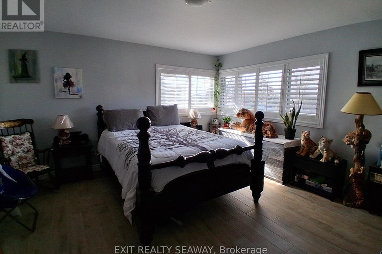 29536081/6731-gilmore-hill-street/south-glengarry-charlottenburgh-twp/south-glengarry/ontario/K6H7J3_16