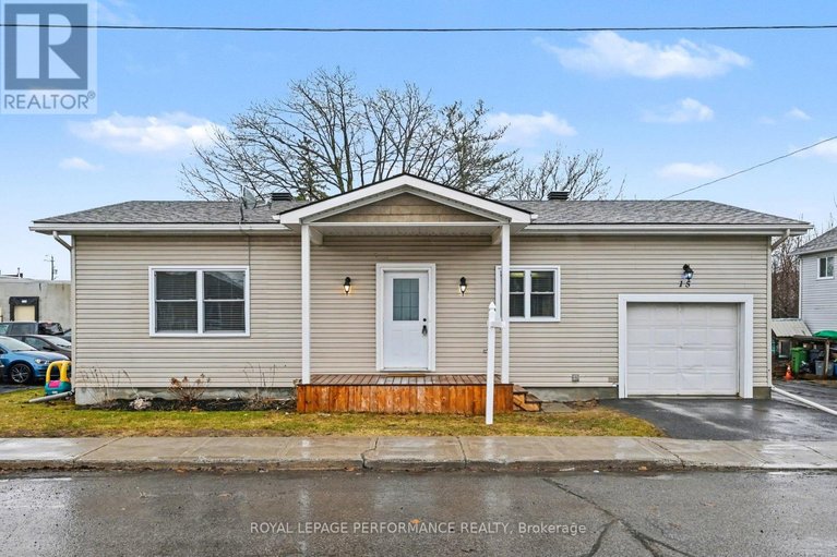 29613141/15-forget-street/embrun/russell/ontario/K0A1W0_2