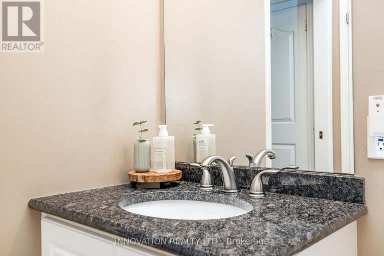 29419206/25-kyle-avenue/stittsville-central/ottawa/ontario/K2S1G9_36