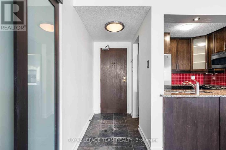 28813101/504-154-nelson-street/lower-town/ottawa/ontario/K1N7R5_8